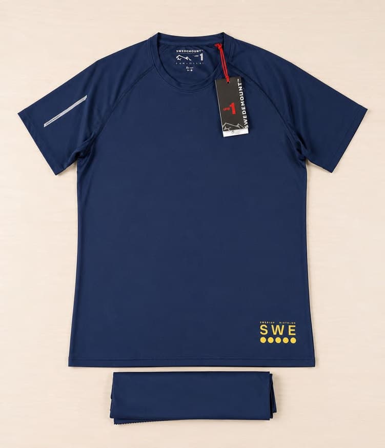 Men's tee and ladies/men's singlet in 83% recycled polyester, 150 GSM