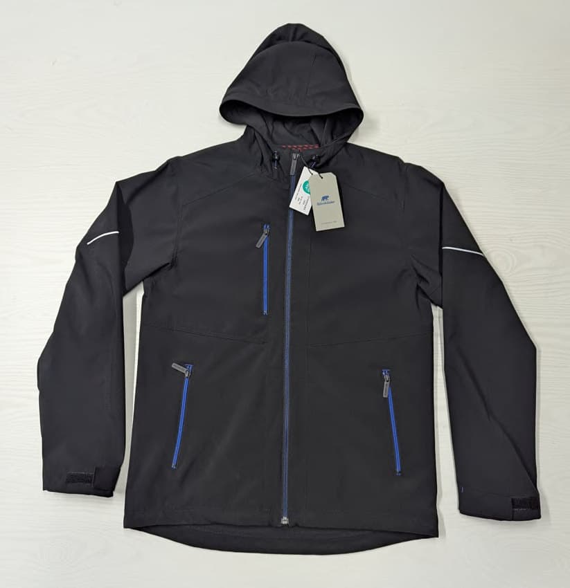 Softshell and high-visibility hoodie in 100% polyester, 195 GSM